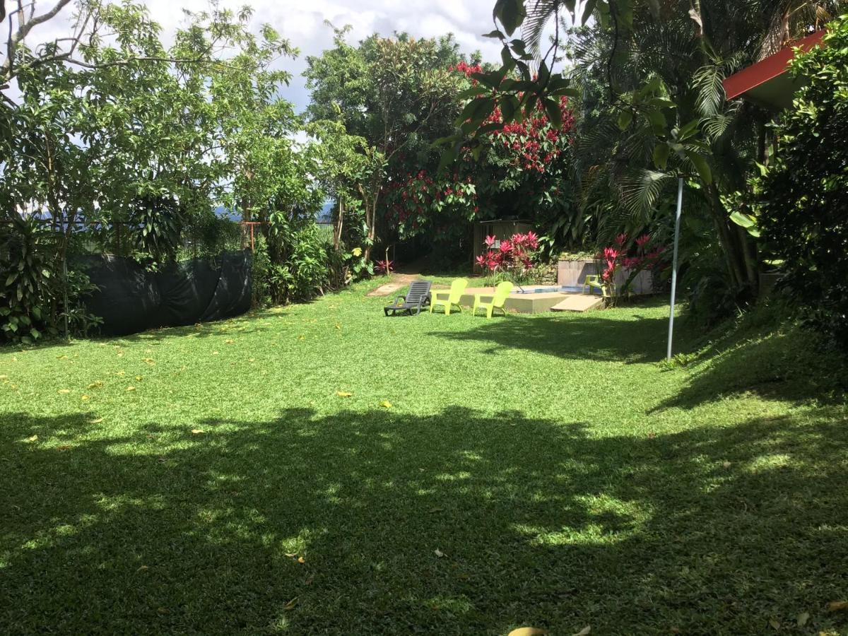 B&B Garden Гресія Екстер'єр фото